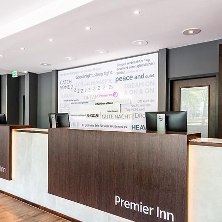 Premier Inn Essen City Limbecker Platz Esterno foto